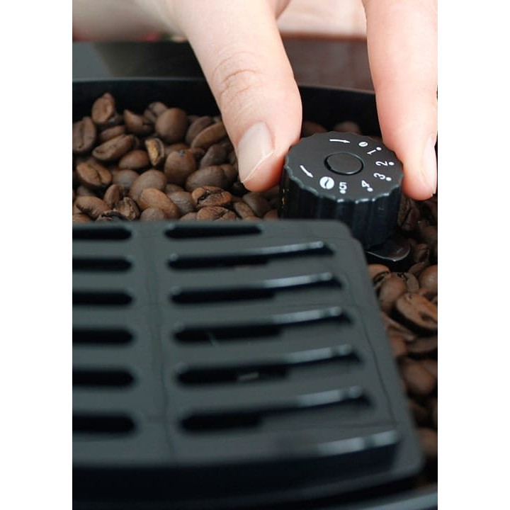 Ekspres do kawy | automatyczny | świeże mleko | zbiornik na wodę 1,8 l | Carimali CA250LM