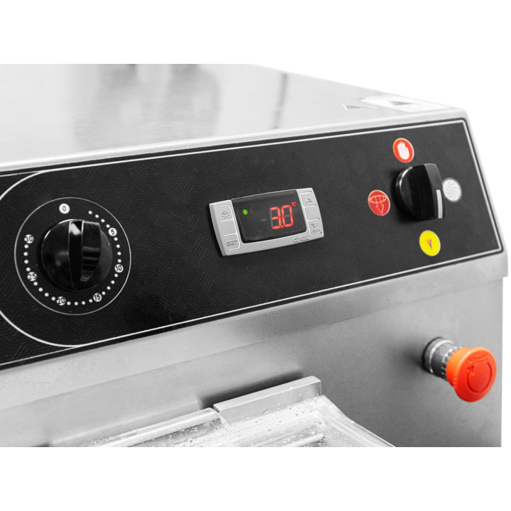 Frezer | do lodów | MEC 12 | poziomy cylinder | 2-12 kg | 400 V | 11,2 kW | 550x730x1400 mm