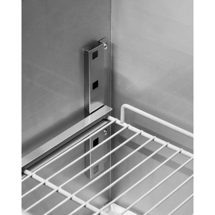 Stół chłodniczy 2-drzwiowy RQS901 | 240 l | agregat na dole