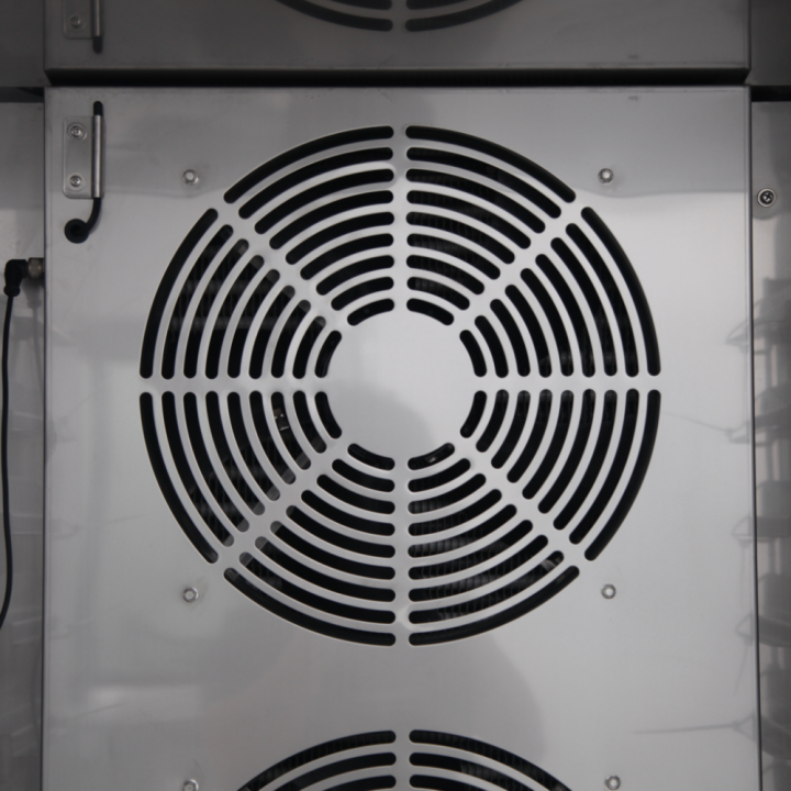 Szokówka chłodziarka/zamrażarka z nawiewem 14*GN1/1 i blachy 600x400 BLCA14X1