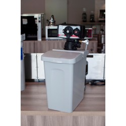 R - 8B ﻿Zmiękczacz automatyczny Redfox 00025809