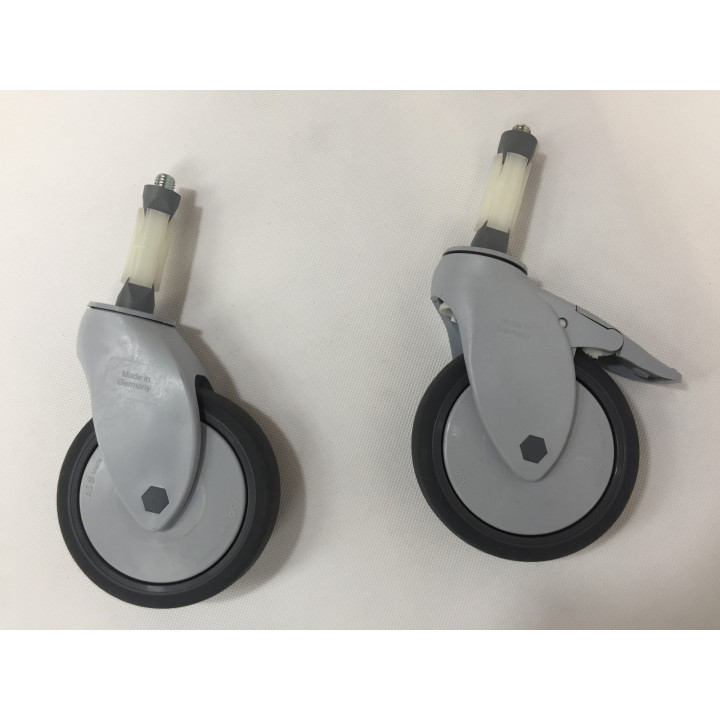 CC-06  Koła 13cm (4szt.)