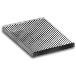 Płyta grillowa ryflowana 300 x 600 mm, nakładana na dwa palniki, linia Magistra 980